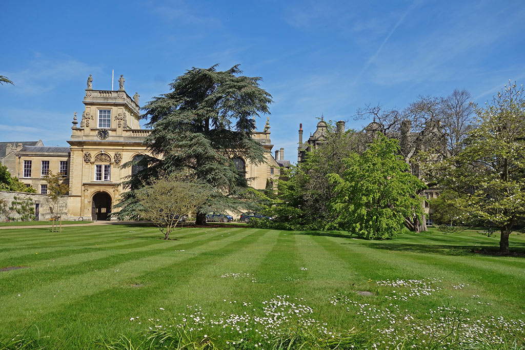 Formal lawn of Trinity College