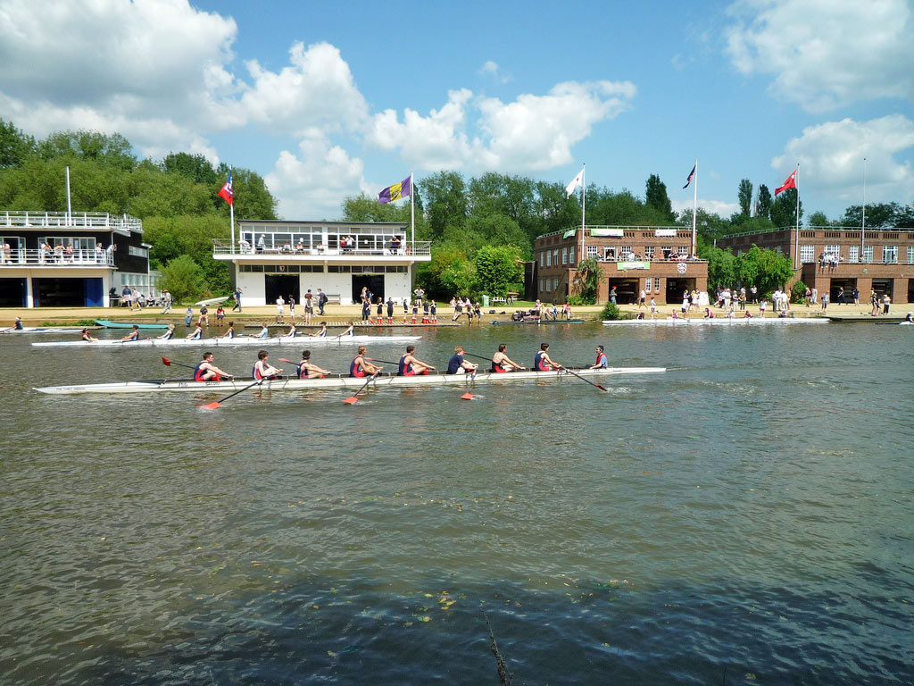 may-river-rowing-sun