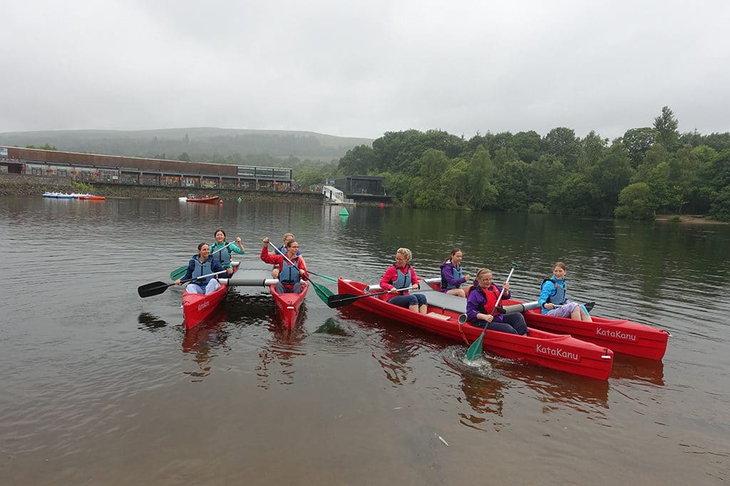 canoes-loch-lomond