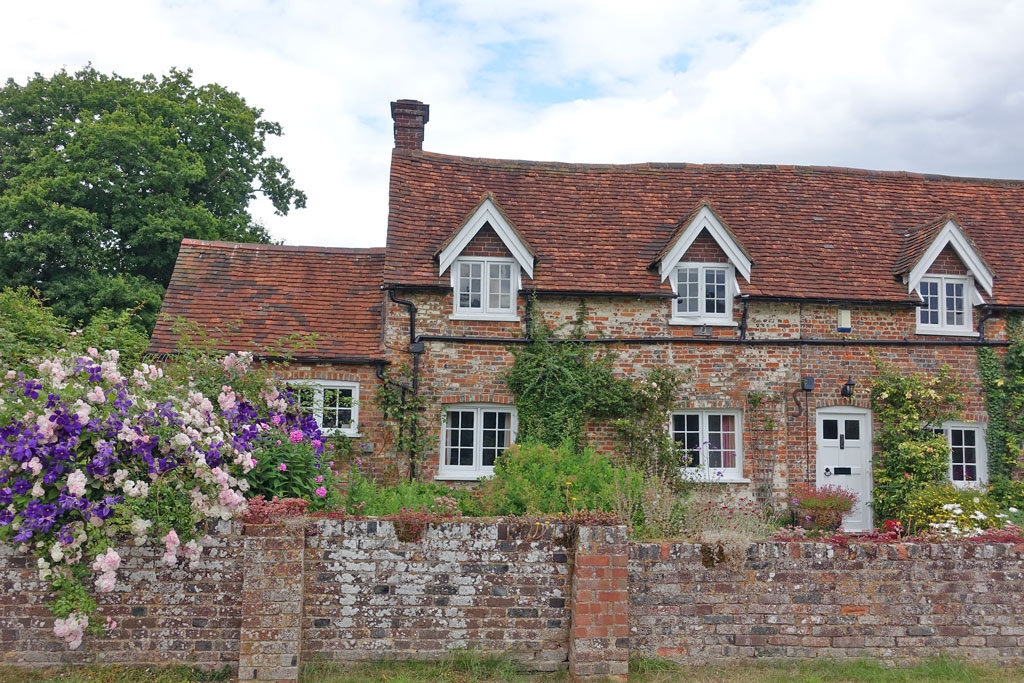 english-cottage-garden