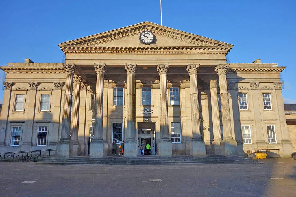 huddersfield-train-station